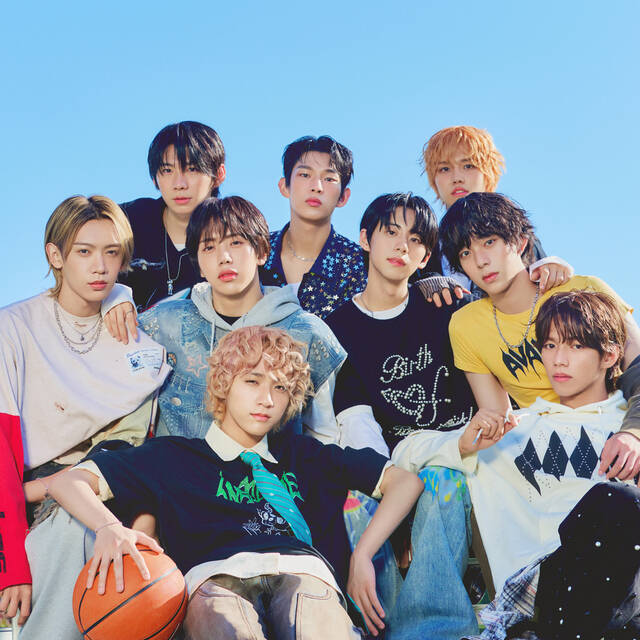 그룹 아홉은 지난 2일 그곳에서 다시 만나기로 해를 발매했다. /F&F엔터테인먼트