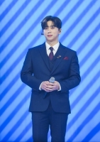  남궁진, ‘팬앤스타’ 트로트 랭킹 5위 등극… 거침없는 기세