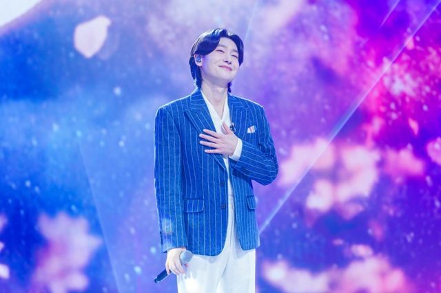 지난 6일 가수 김용빈이 ‘팬앤스타’ 트로트 랭킹 1위에 올랐다. /TV CHOSUN 금타는 금요일 사진