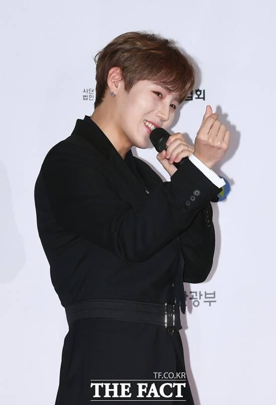 가수 하성운이 팬앤스타 솔로랭킹 투표 37위에 올랐다. 남은 투표 기간 동안 순위가 오를지 기대된다./더팩트 DB