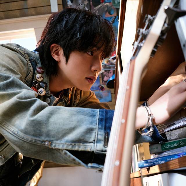 8일 그룹 방탄소년단 진이 ‘팬앤스타’ 솔로랭킹 1위에 올랐다. /빅히트 뮤직