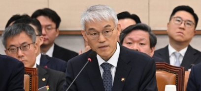 尹 지지자들 영장판사실 의도적 침입 정황…피해액 7억 추산